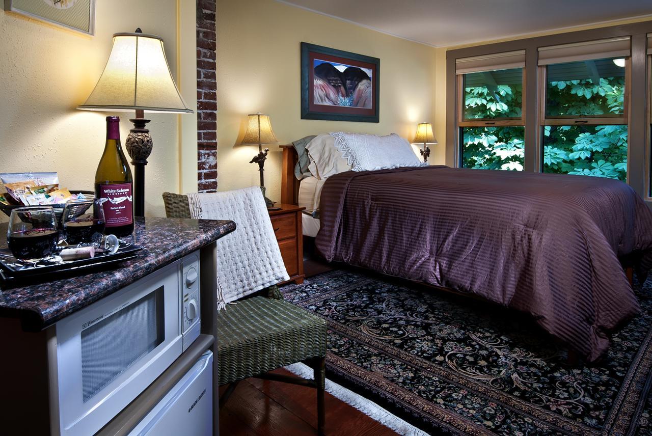 Old Parkdale Inn Bed And Breakfast Худ Ривър Стая снимка
